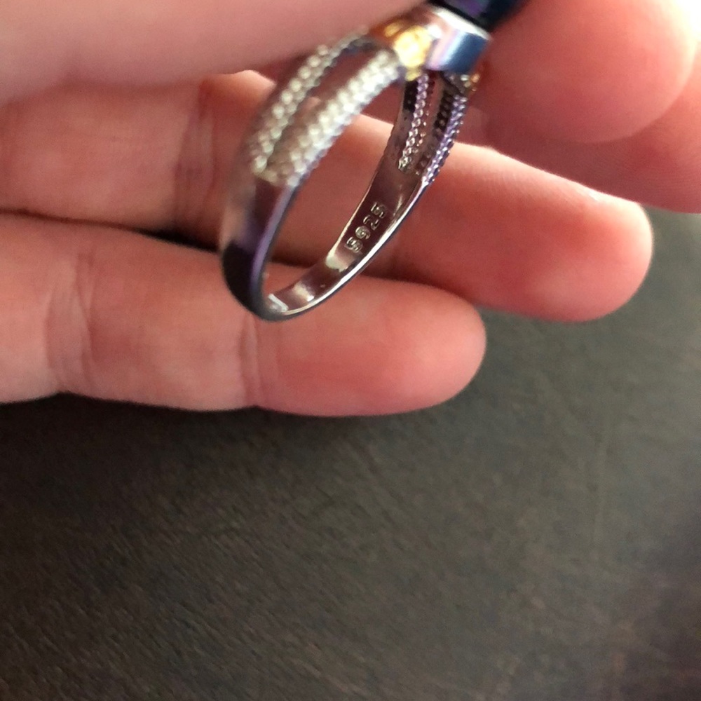 Elegant 925 Silver Round Cut Black Pearl Ring New - Picture 5 of 5